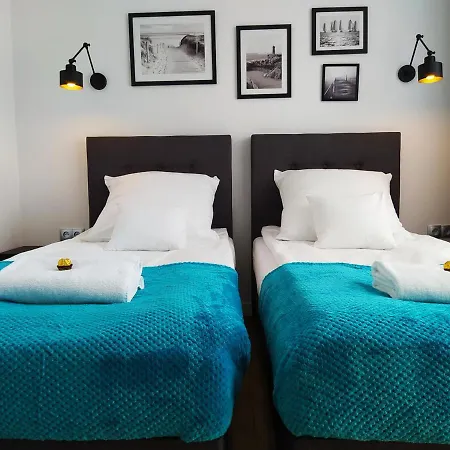 Goldenapart -apartamenty Z Dwiema Sypialniami, Basen *