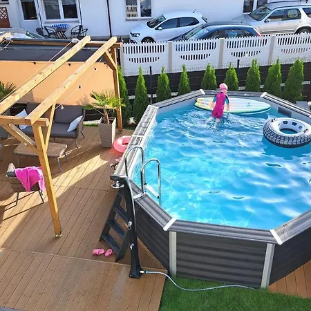Goldenapart Apartamenty 2-Sypialniowe - Basen & Taras- Kameralny Klimat * Krynica Morska