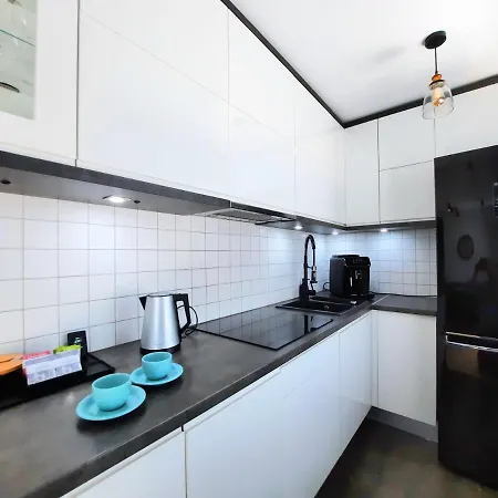 Goldenapart -apartamenty Z Dwiema Sypialniami, Basen Apartman