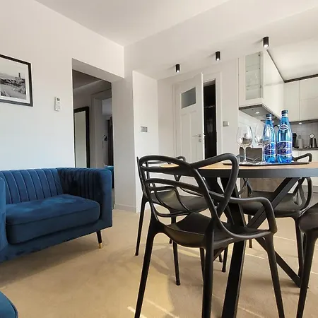 Goldenapart -apartamenty Z Dwiema Sypialniami, Basen Krynica Morska