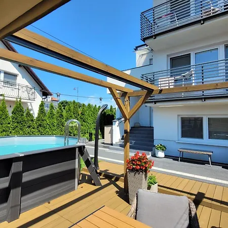 Goldenapart 2-sypialniowe - Basen & Taras- Kameralny Klimat Daire