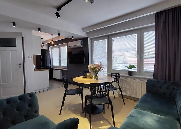 Goldenapart -apartamenty Z Dwiema Sypialniami, Basen Apartment