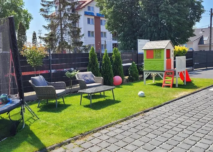 Apartment Goldenapart -apartamenty Z Dwiema Sypialniami, Basen *