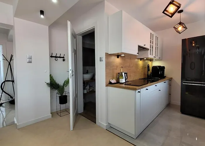 Lägenhet Goldenapart -apartamenty Z Dwiema Sypialniami, Basen