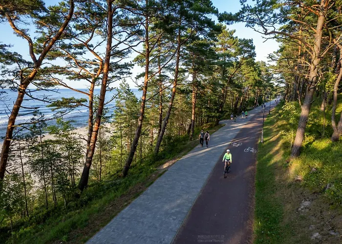 Goldenapart -apartamenty Z Dwiema Sypialniami, Basen 公寓 库瑞尼卡慕斯卡