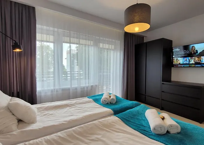 Goldenapart -apartamenty Z Dwiema Sypialniami, Basen