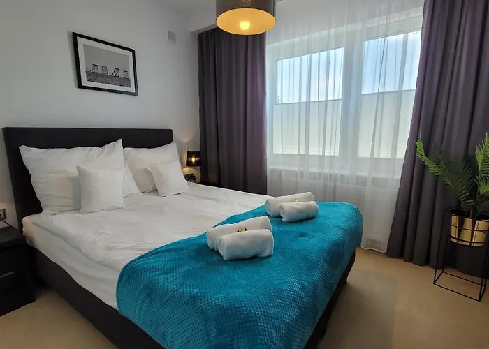 Goldenapart -apartamenty Z Dwiema Sypialniami, Basen 库瑞尼卡慕斯卡