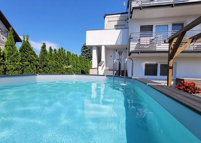 公寓 Goldenapart -apartamenty Z Dwiema Sypialniami, Basen